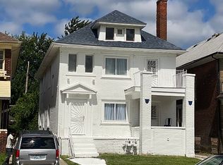 2490 Hazelwood St, Detroit, MI 48206
