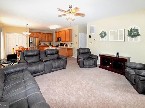 5th image of 22538 Dunleigh Dr