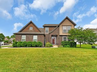 222 Blue Jacket Cir, Pickerington, OH 43147