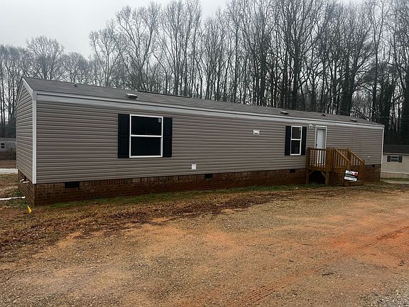 3rd image of 57 Shady Cir #57