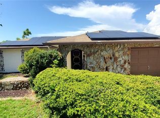 7438 Lake Forest Cir, Port Richey, FL 34668