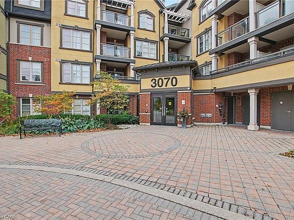 3rd image of 3070 Rotary Way #308