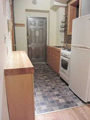 Rented by City Connections Realty | media 11