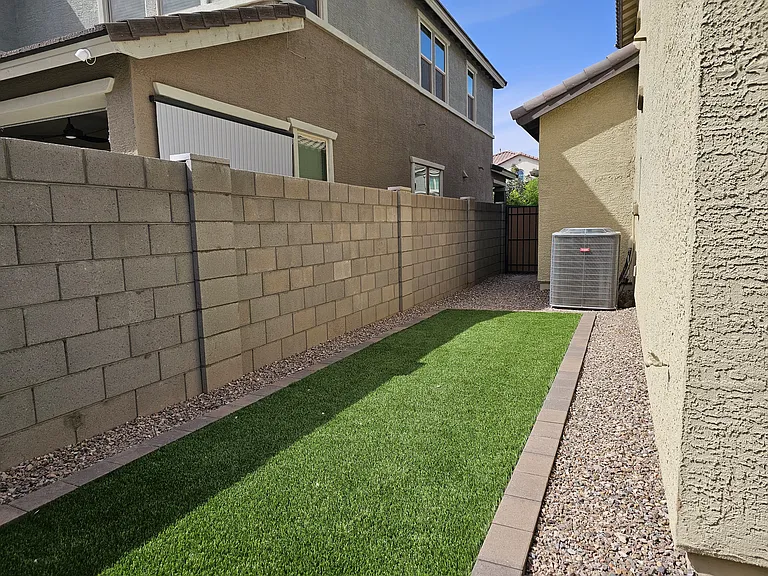 16253 W Avenida Del Sol — Photo 29