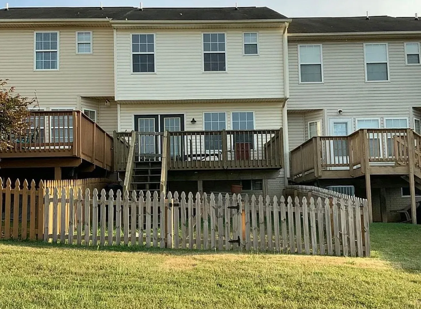 Townhouse in Convenient Location in Martinsburg — Photo 2