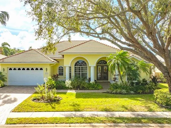 7506 Eaton Ct, University Park, FL 34201