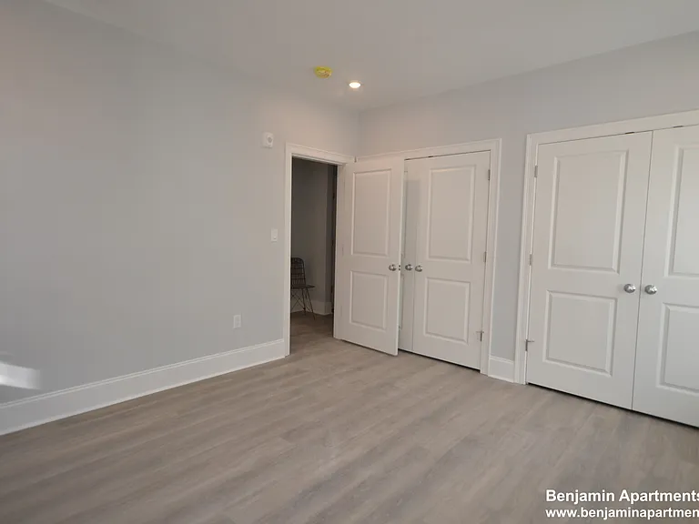 100 Brooks St #2 — Photo 5