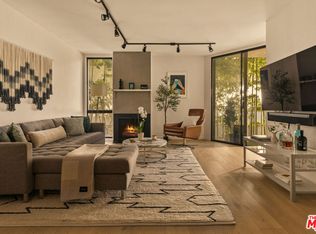 1230 N Sweetzer Ave APT 204, West Hollywood, CA 90069
