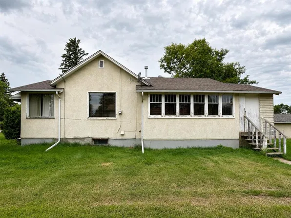 5302 SE 51st Ave, Vermilion, AB T9X 1V1