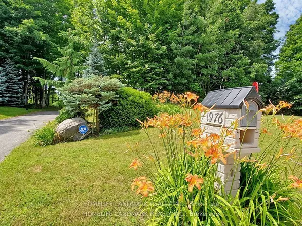 1976 Forest Valley Dr, Innisfil, ON L9S 4A5