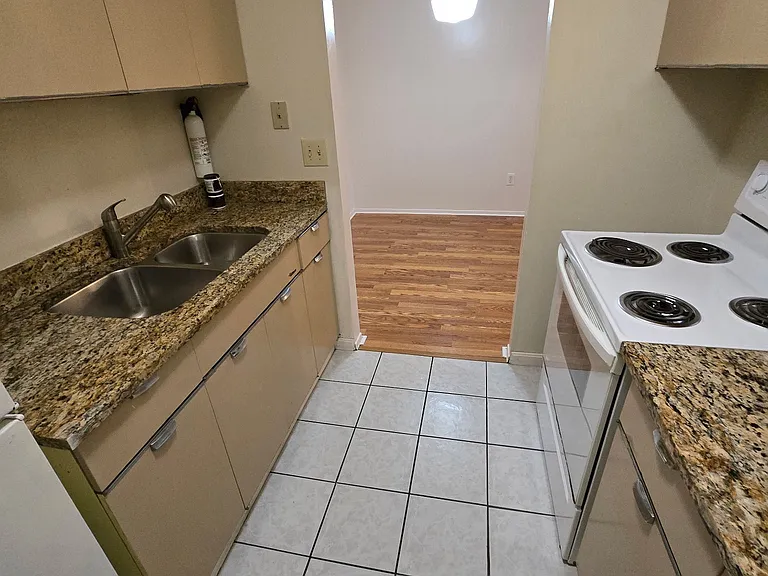 8179 Ohio River Blvd #13 — Photo 7