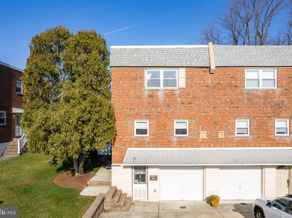 11234 Lockart Rd, Philadelphia, PA 19116