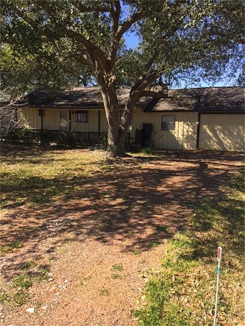 1st image of 10493 Valley Dr N