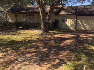 10493 Valley Dr N, Willis, TX 77318