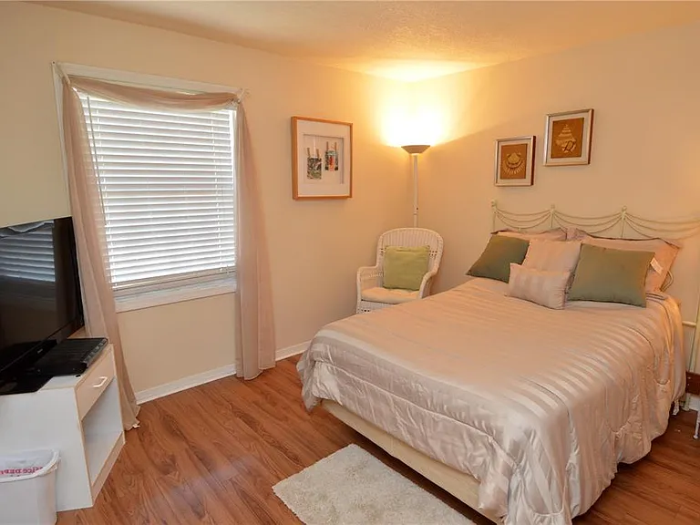 5245 Coquina Key Dr SE #A — Photo 34
