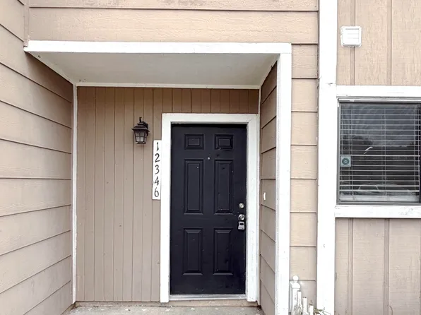 12346 Fox Hound Ct, Orlando, FL 32826