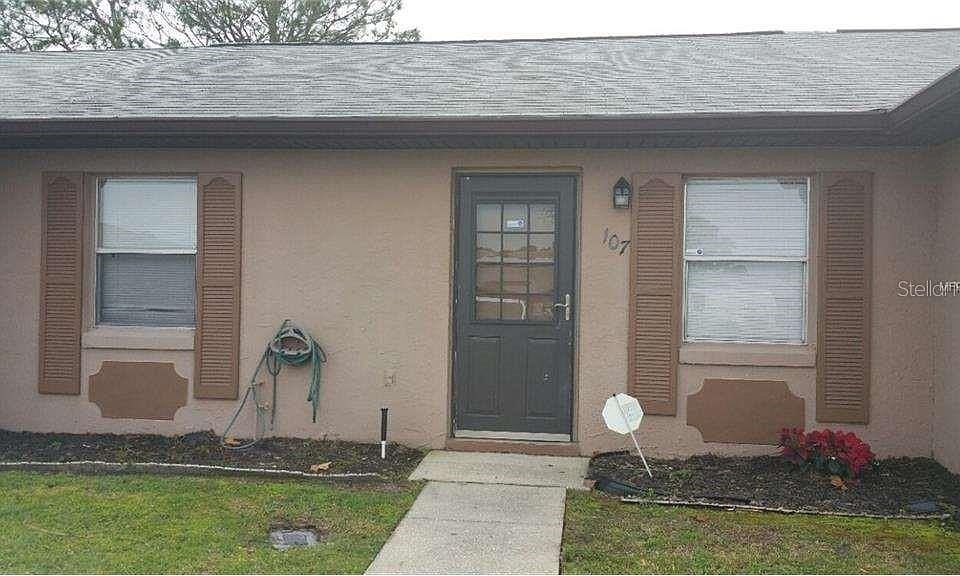 1st image of 107 Las Brisas Way