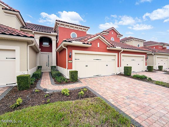3rd image of 13535 MONTECITO Place