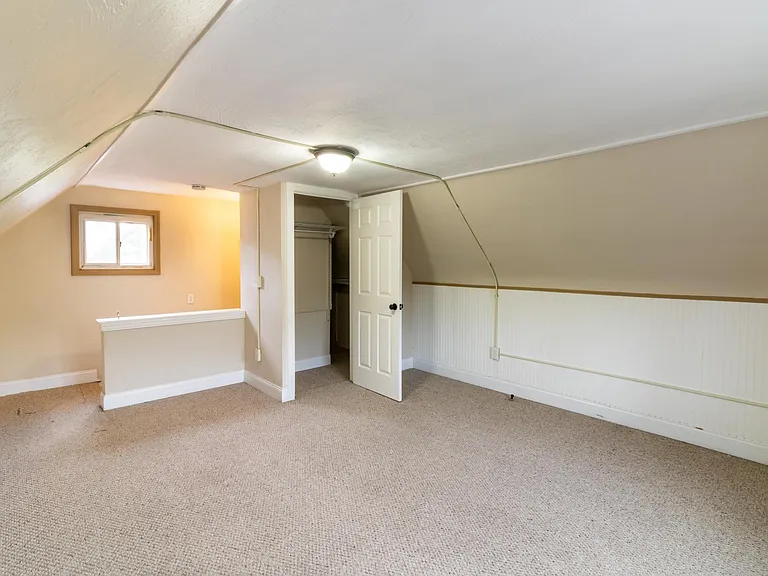 5910 Bryant St — Photo 16