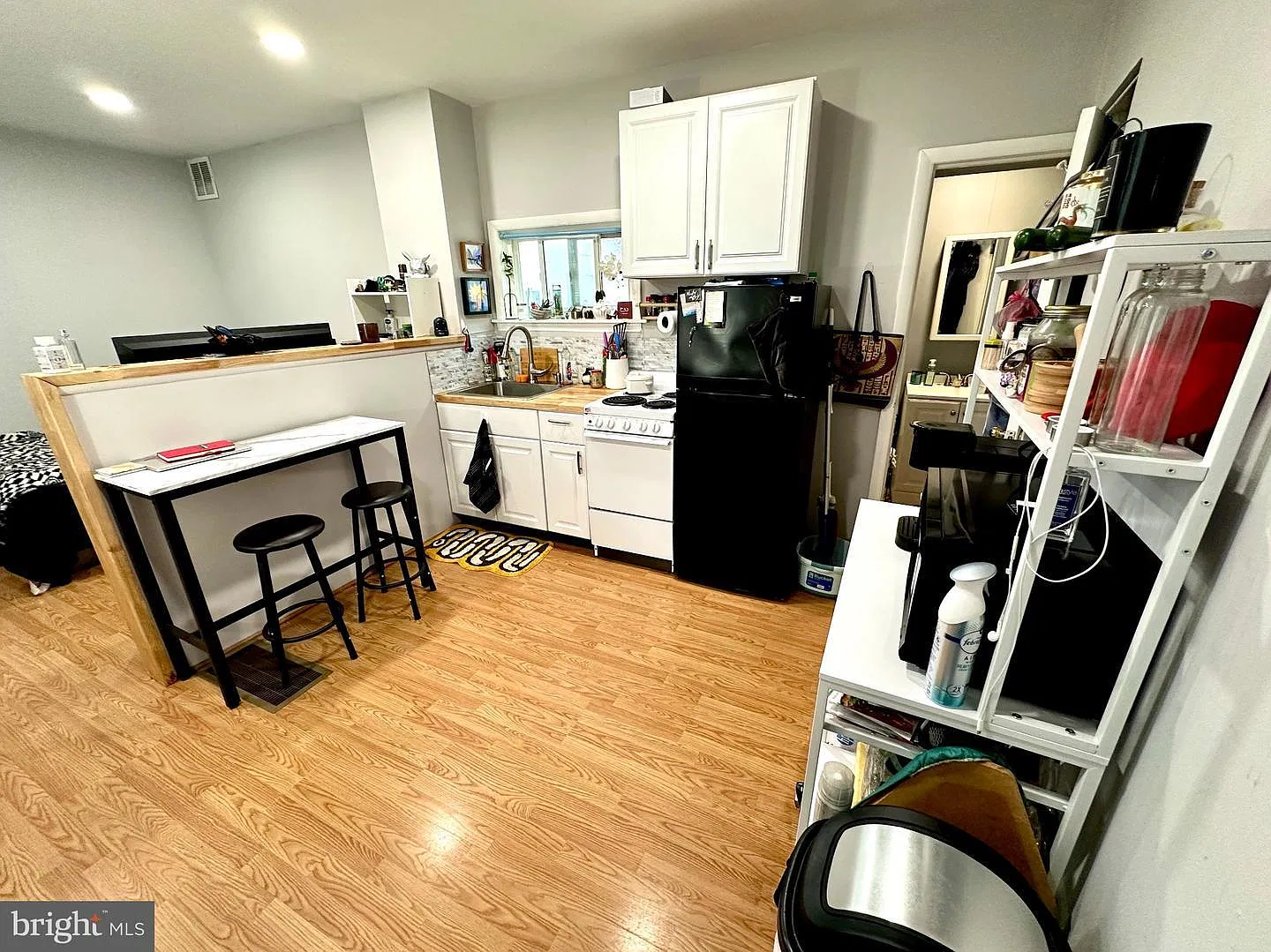 820 S Darien St — Photo 2
