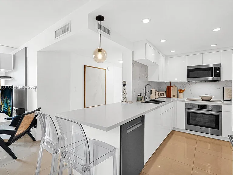 1605 Bay Rd #201 — Photo 12
