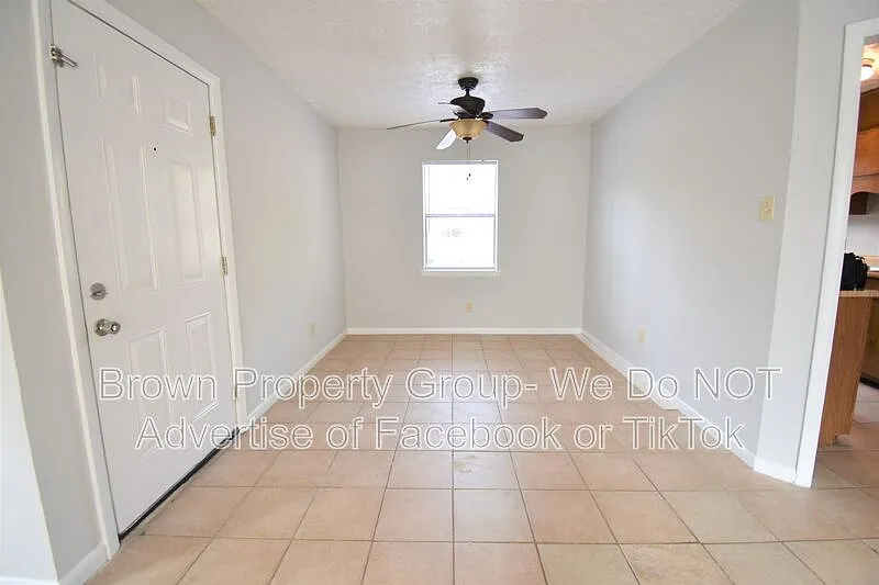 2 bed, 2.0 bath, 957 sqft, $1,050 — Photo 4