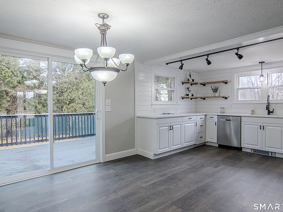 3rd image of 2 Mary Road