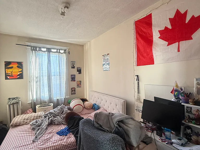 24 Peterborough St #18 — Photo 9