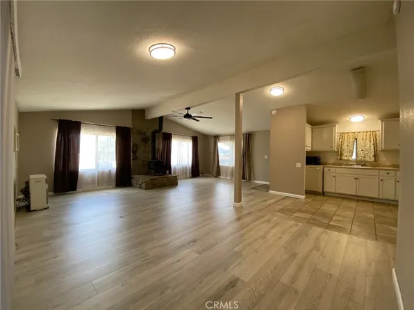 8875 Quarterhorse Ln, Lower Lake, CA 95457