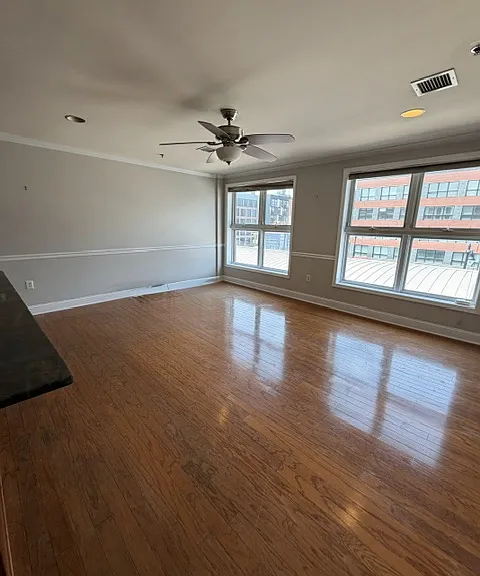 1330 Clinton St #501 — Photo 4