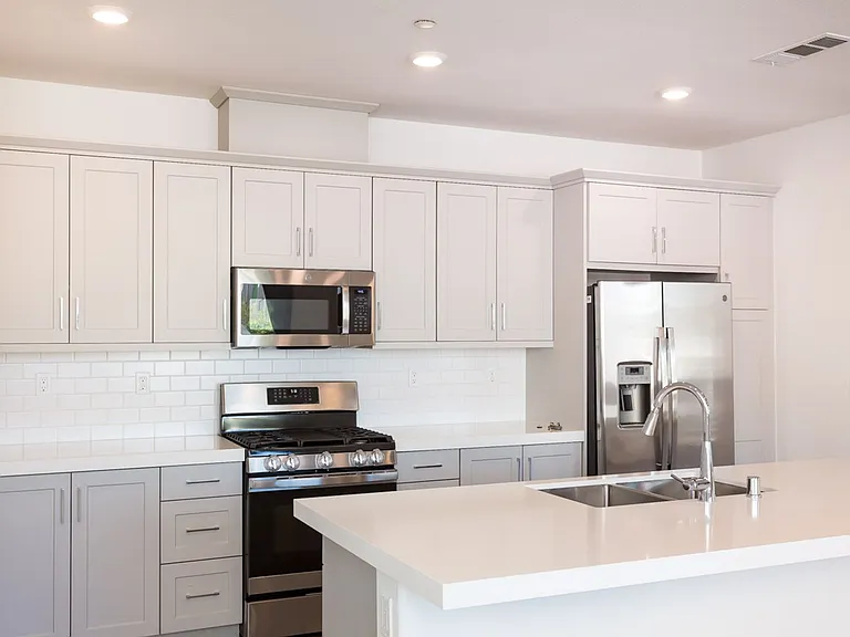1957 Infinity Ln — Photo 16