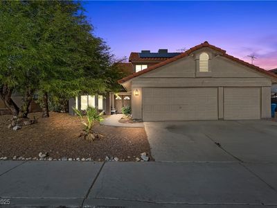 8912 Dio Guardi Dr, Las Vegas, NV, 89117
