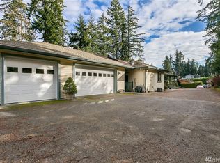 19512 56th St E, Bonney Lake, WA 98391