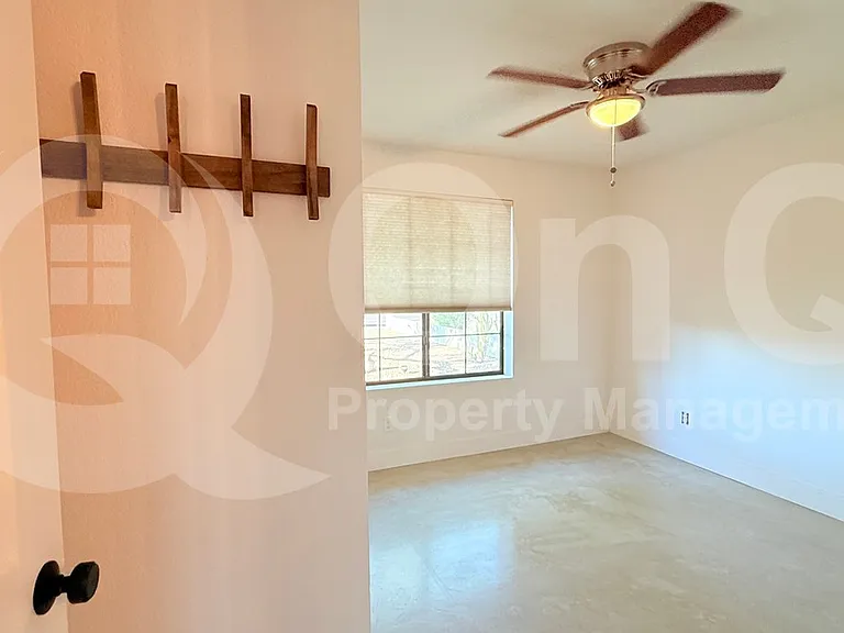 1222 W 13th St — Photo 10