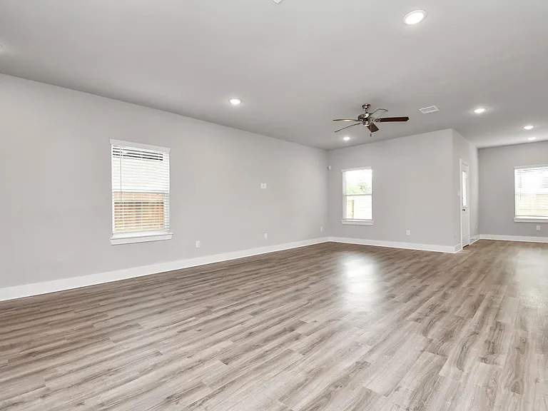 21047 Bay Village Dr #A — Photo 5