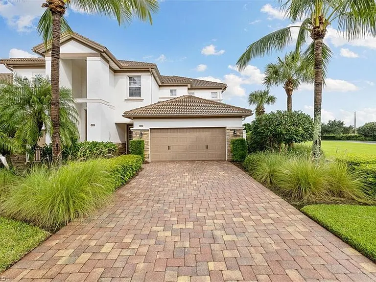 8051 Players Cove Dr #102 — Photo 5
