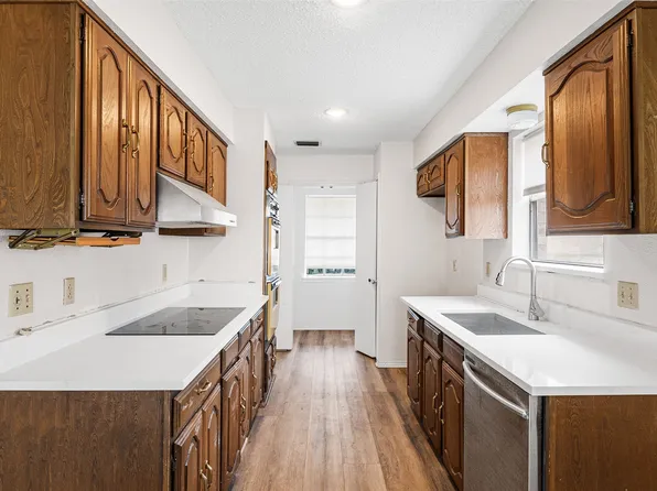 3405 Brook Glen Dr, Garland, TX 75044