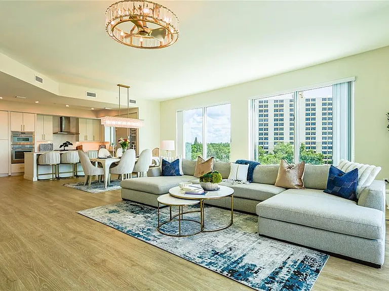 2910 W Barcelona St #501 — Photo 5