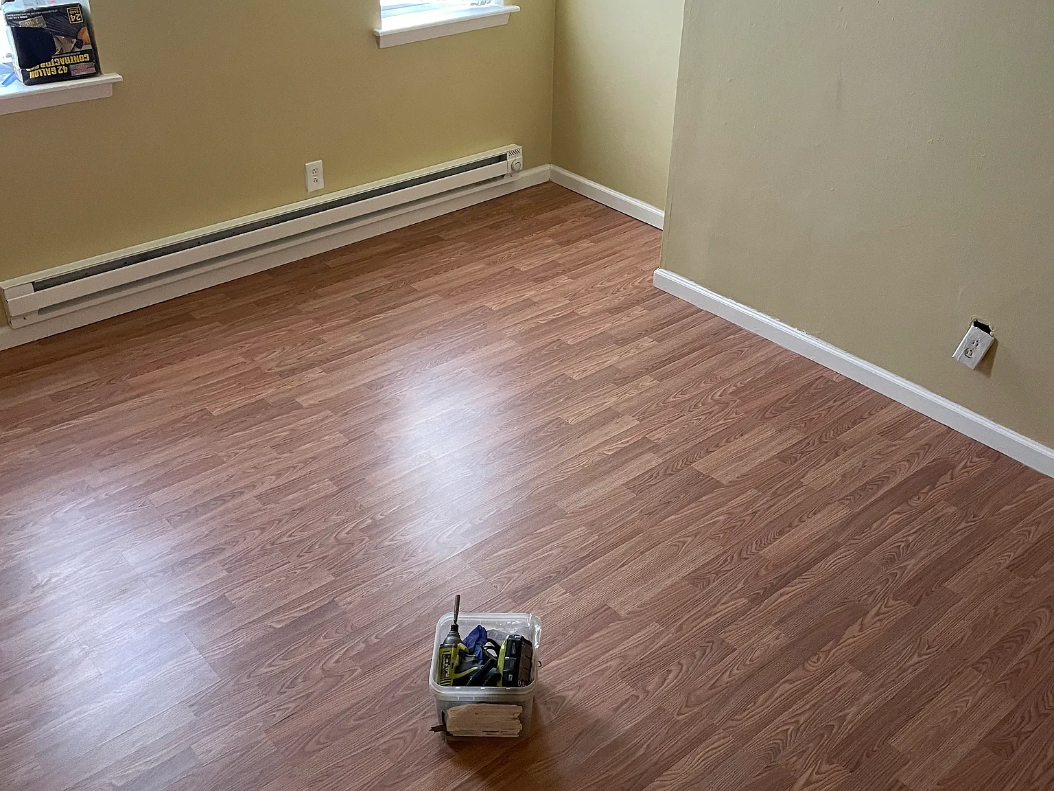 3 bed, 1260 sqft, $1,800 — Photo 2