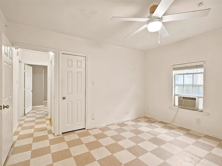 5005 Lyons Ave — Photo 18