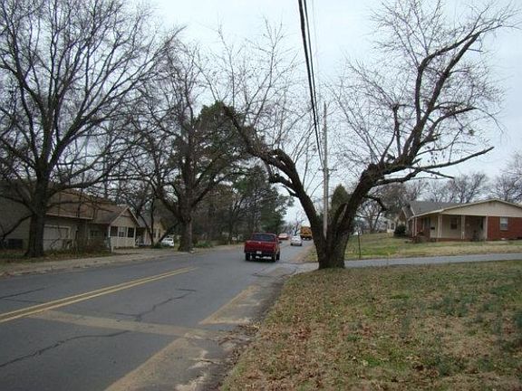 3rd image of 1019 N 20th St