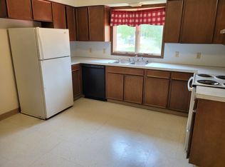 5 Lincoln Ave, Oswego, NY 13126