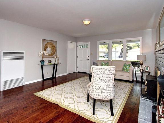 5th image of 4025 Sutherland Dr