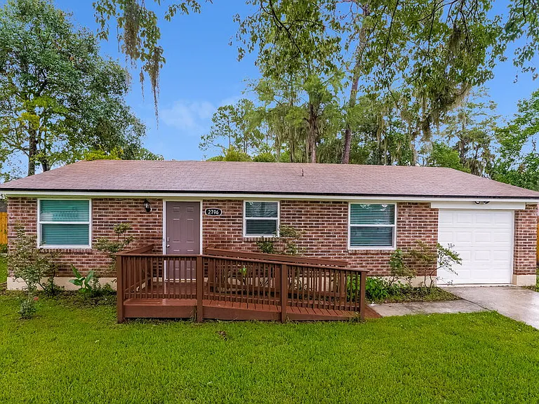 2796 Kiowa Ave — Photo 1