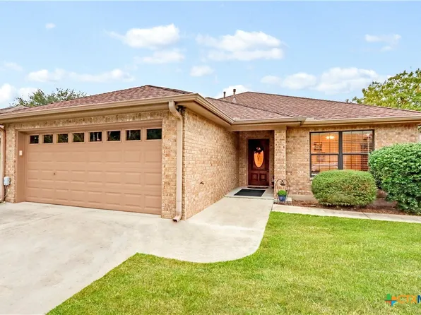 124 Gardenridge Dr, Seguin, TX 78155