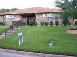 1103 Loch Lomond Ct, Arlington, TX 76012