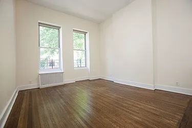 Rented by Walber 82nd Street