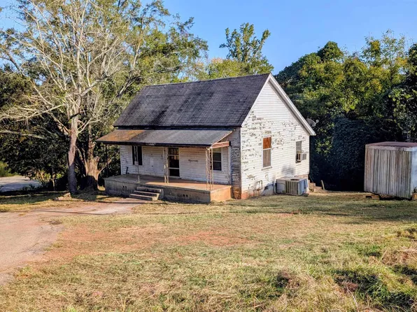 12 Capers St, Pelzer, SC 29669