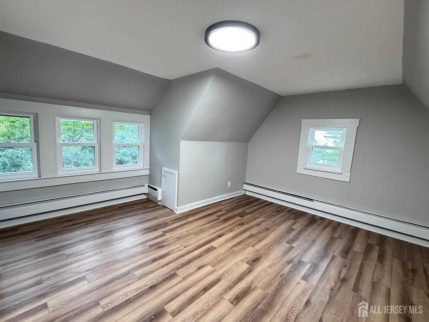 1 bed, 1.0 bath, $1,875 — Photo 3