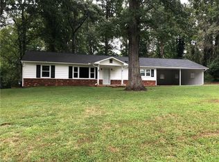 5901 Joyce Norman Rd, Pfafftown, NC 27040